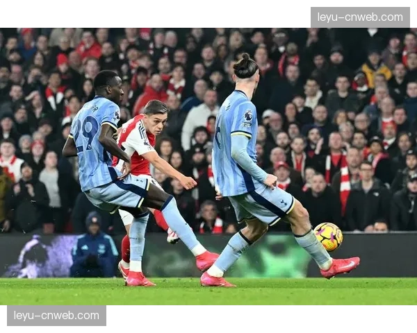 官方全场数据：图卢兹vs雷恩，射门比14-7，控球率38%-62%